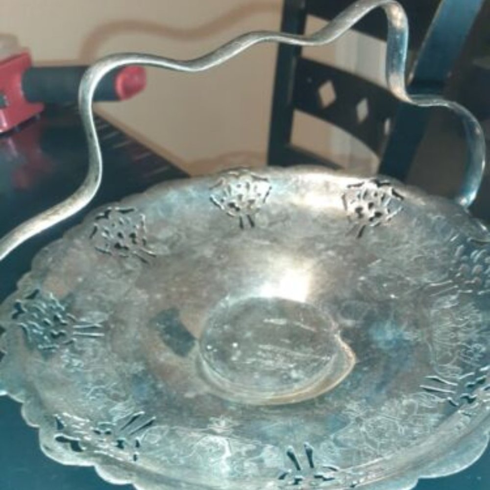 WM A Rogers Bridal Basket Copper BM Mts Canada